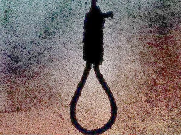 prisoner hanged himself in Toilet