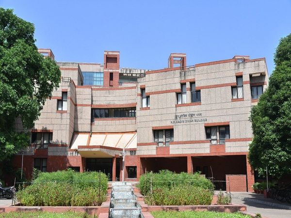 IIT Kanpur