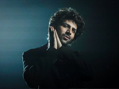 Kartik Aryan