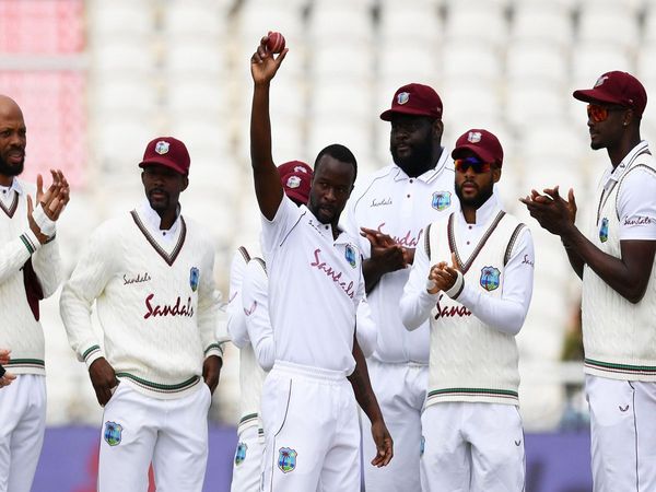 Kemar roach 200test wicket