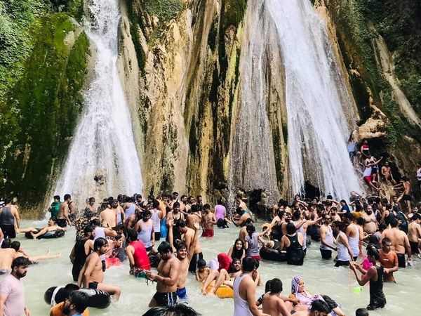 Kempty Falls : Now, 50 tourists allowed at Mussoorie's tourist spot 