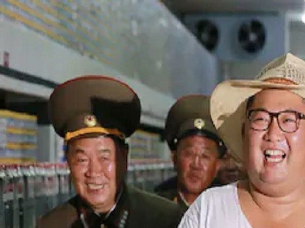 North Koreans worry over Kim Jong Un's weight loss after watching recent video footage