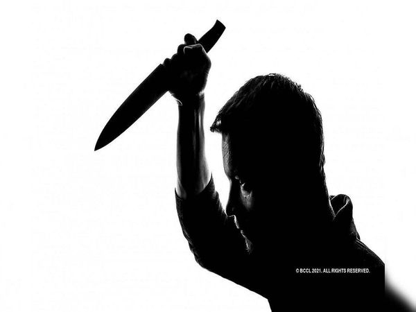 Delhi 4 Students Chased Down, Stabbed Outside Delhi School After Giving Exams