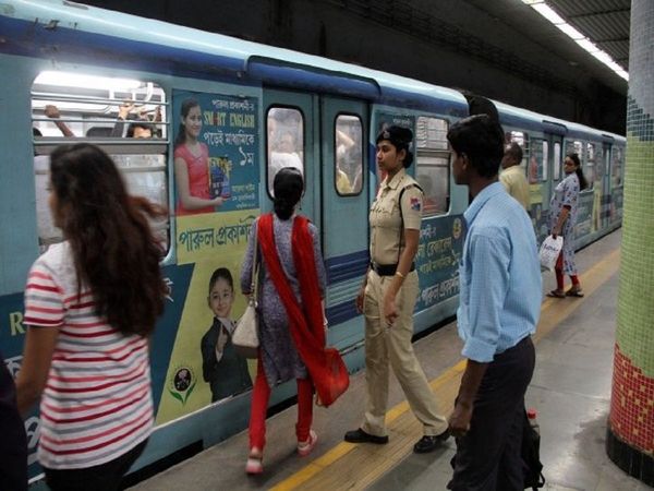 Kolkata metro commuters have to pre book travel slots through mobile app