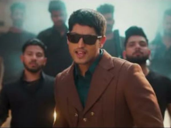 Gurnam Bhullar, Gurlez Akhtar And Isha Sharma Punjabi Song Kul Mila Ke Jatt Gana Video, kul mila ke jatt new punjabi song 