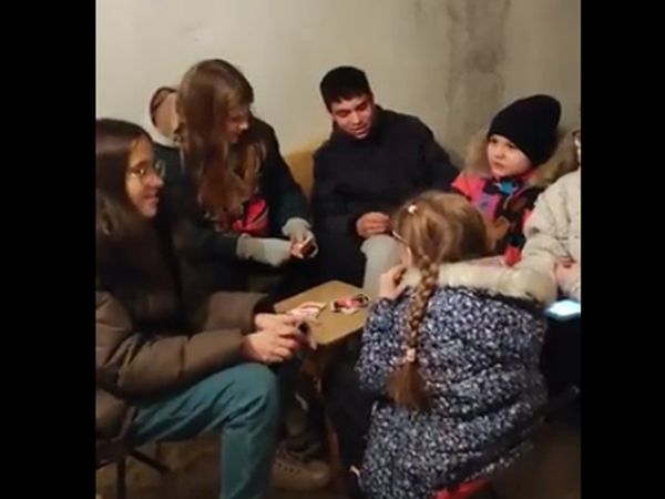 Hiding in bomb shelter, Ukrainian child sing Kyiv anthem, the video goes viral