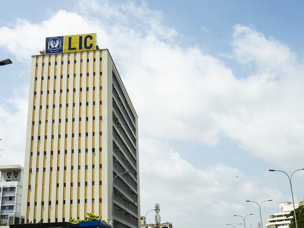 LIC Aadhaar Shila scheme: Great opportunity for women, invest Rs 29 daily, LIC will give 4 lakhs