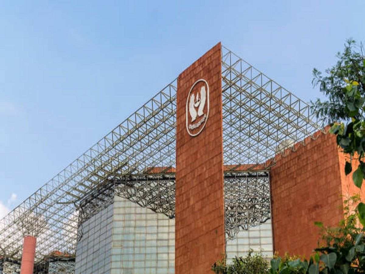 LIC के लिस्ट होने से बढ़ेगी पारदर्शिता, क्रेडिट प्रोफाइल में भी होगा इजाफा: मूडीज