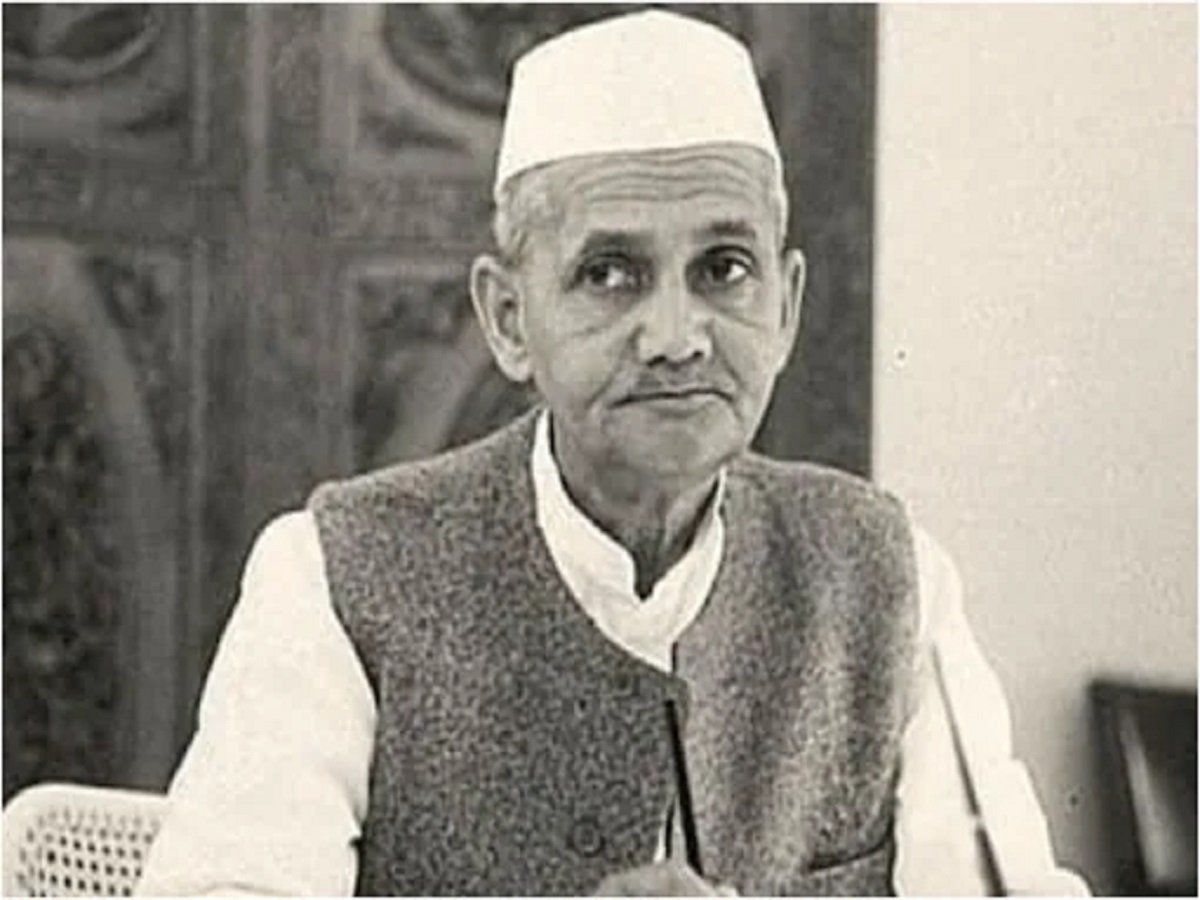 आज का इतिहास, 11 जनवरी : आज ही के दिन तत्कालीन PM लाल बहादुर शास्त्री का हुआ था ताशकंद में निधन