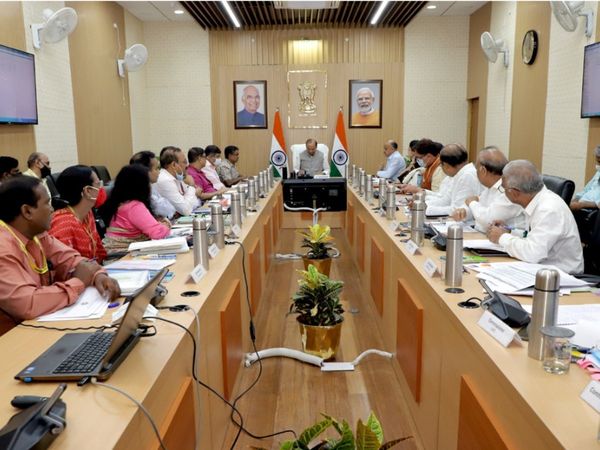 Lieutenant Governor VK Saxena