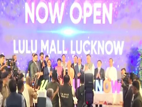 UP's biggest Lulu mall opened in Lucknow, CM Yogi Adityanath inaugurated