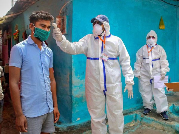 Railways made such masks, which can be used even after washing, very cheap