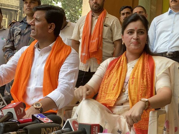 Matoshree-Hanuman Chalisa row: order on bail of Navneet Rana and Ravi Rana on 4 May