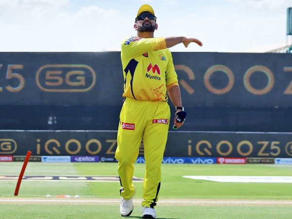 MS-Dhoni-300-t20-as-captain