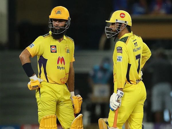 MS-Dhoni-Moeen-Ali-CSK
