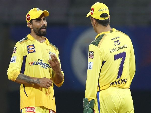 Ravindra-Jadeja-MS-Dhoni