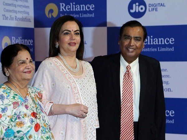 Mukesh Ambani now becomes 5th richest person in the world, Reliance Industries shares at new high