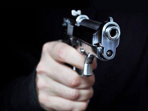 Woman shoots husbands girlfriend dead over extra-marital affair in Moradabad UP