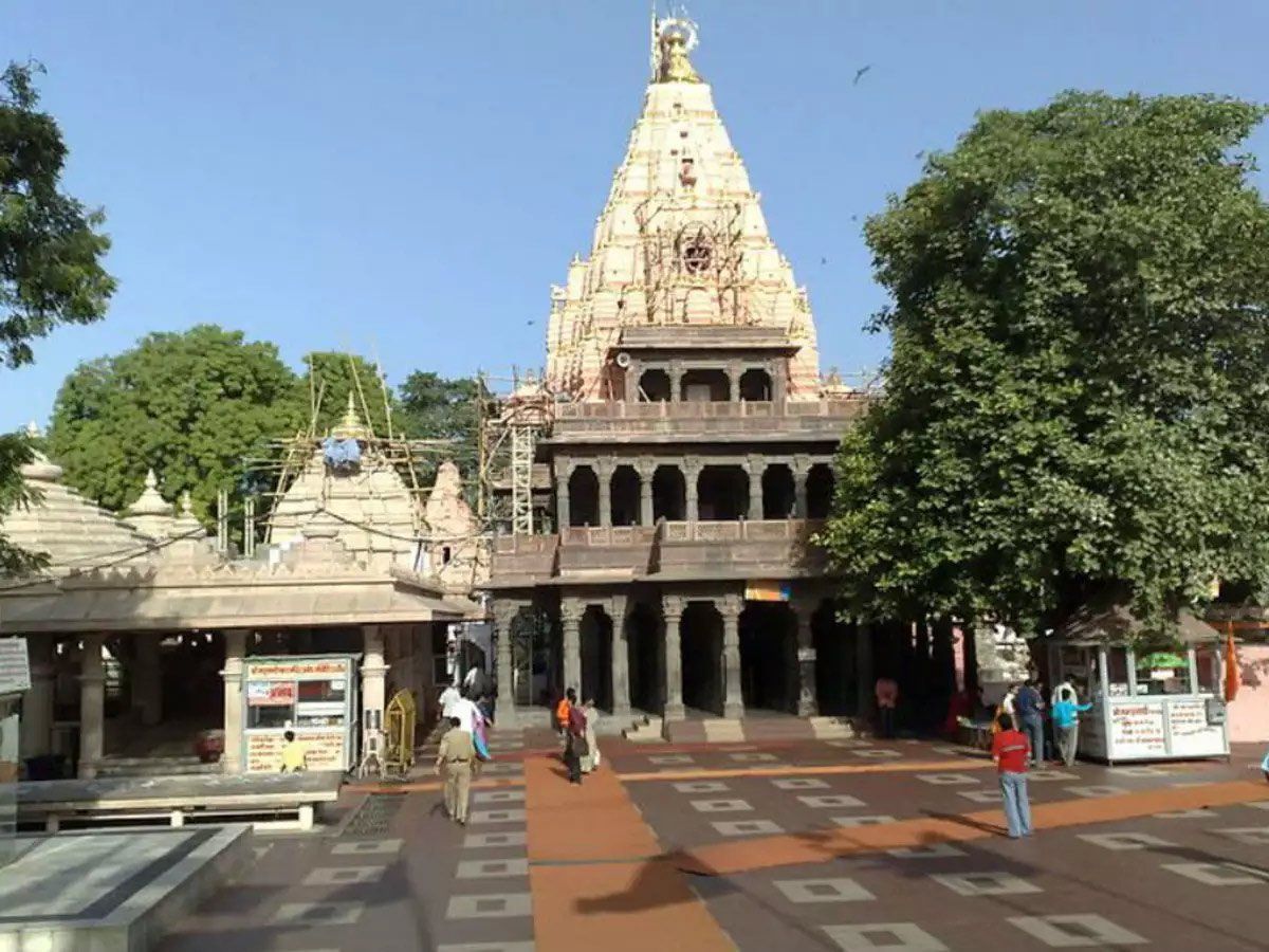 IRCTC Madhya Pradesh tour Package: कम खर्च में महाकालेश्वर से ओमकारेश्वर के दर्शन का शानदार मौका, सावन में कराएं बुकिंग