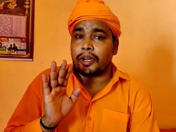 Mahant Bajrang Muni Das