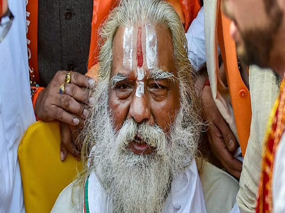 राम जन्मभूमि तीर्थ क्षेत्र के प्रमुख महंत नृत्य गोपाल दास की तबीयत बिगड़ी, मेदांता अस्पताल में होंगे भर्ती