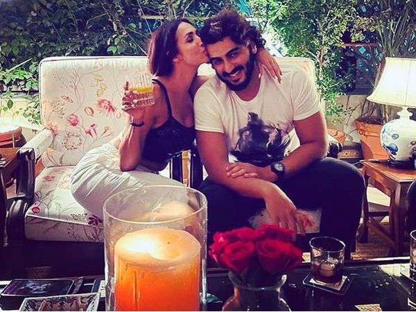 Arjun Kapoor And Malaika Arora Most Romantic photos| Arjun Kapoor And Malaika Arora photo Clicked by Kareena Kapoor khan