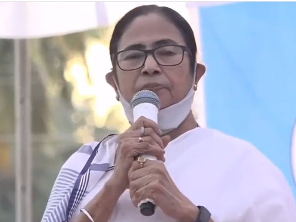 mamata banerjee saheed diwas