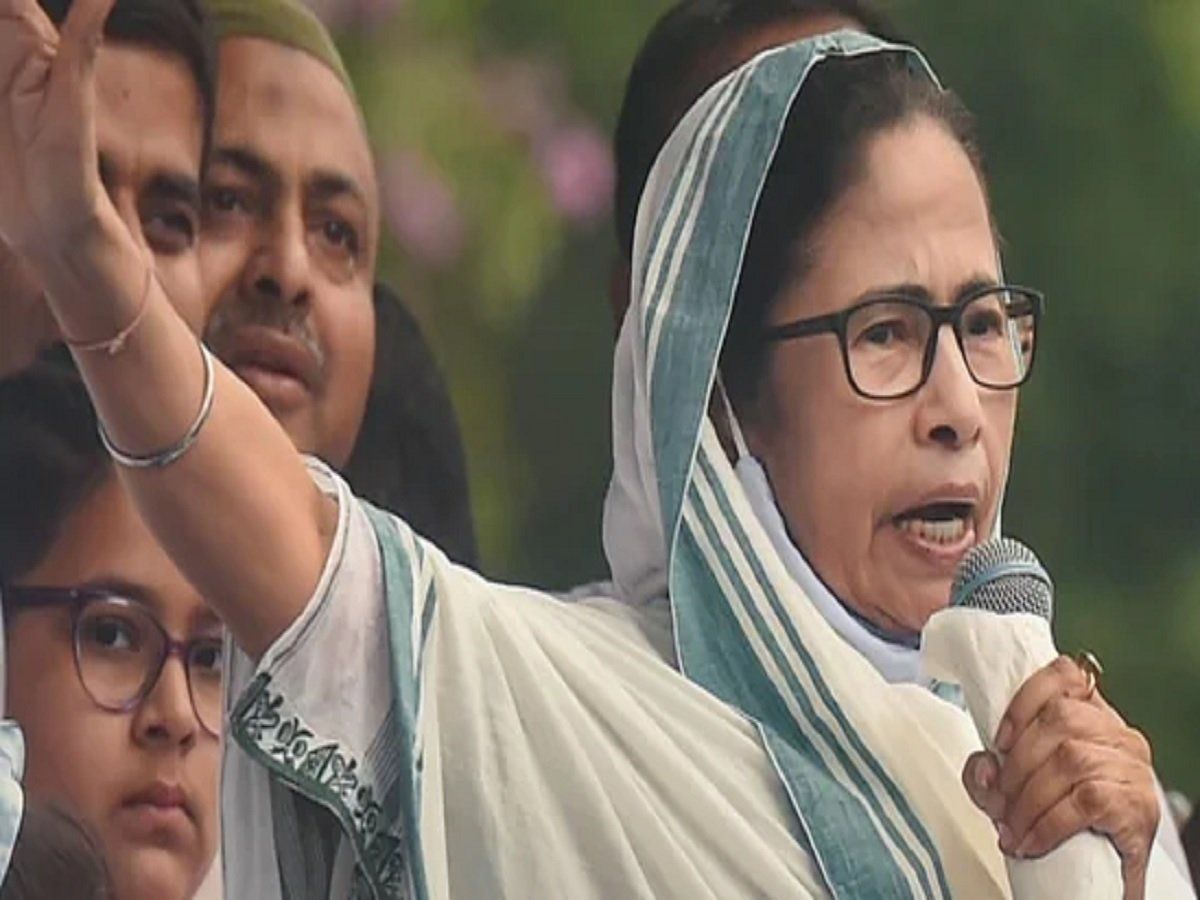 West Bengal: मुस्लिम कर्मचारियों पर ममता की मेहरबानी, ईद पर दिए थे ₹ 4800 के गिफ्ट बांटने के निर्देश