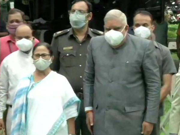 Ruckus of BJP MLAs in West Bengal Assembly, Governor Jagdeep Dhankhar could read speech for only 3-4 minutes