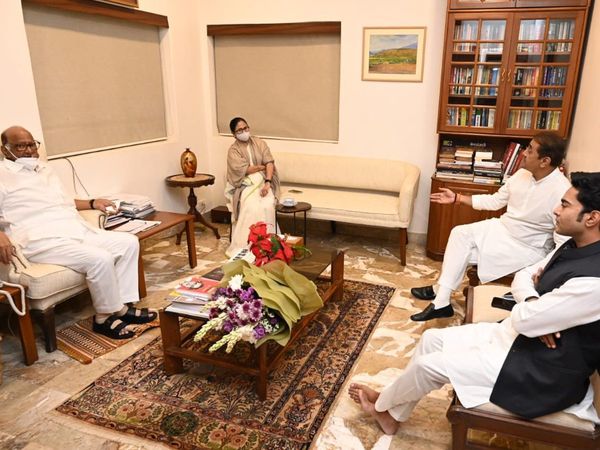 Mamata Banerjee met Sharad Pawar, NCP chief told what talks