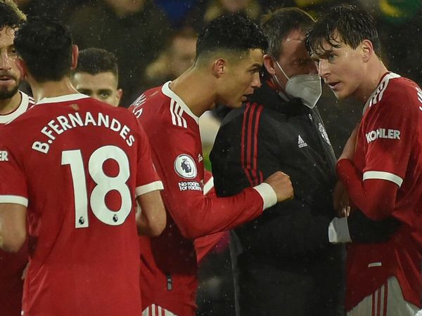 Manchester United vs Brentford Match