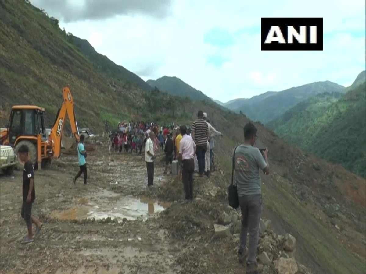 Manipur Landslide: अब तक 14 शव बरामद, 60 के अब भी मलबे में दबे होने की आशंका; रेस्क्यू ऑपरेशन जारी