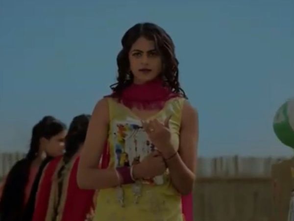 Manisha Sharma Haryanvi Song Beimaan Chora