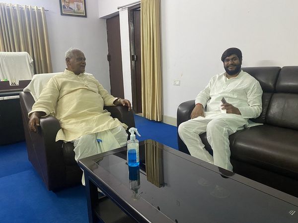 Jitan Ram Manjhi meets Mukesh Sahani in Patna, speculation begins over Bihar Politics