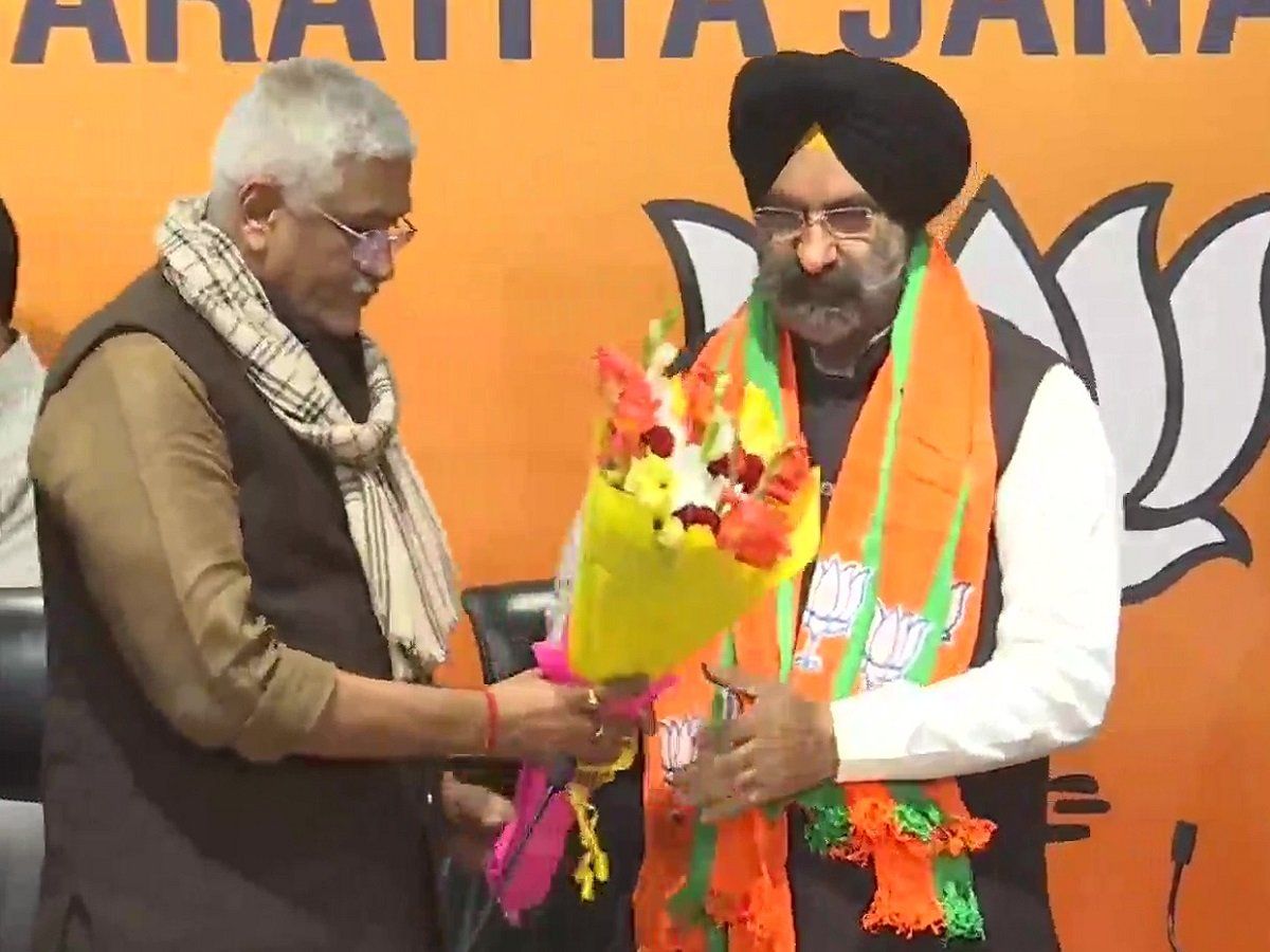 अकाली नेता मनजिंदर सिंह सिरसा बीजेपी में शामिल, दिल्ली सिख गुरुद्वारा कमेटी से दिया इस्तीफा