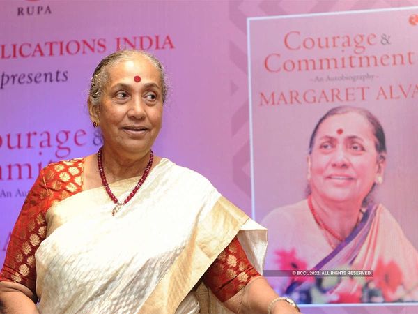 Margaret Alva, Opposition, AAP