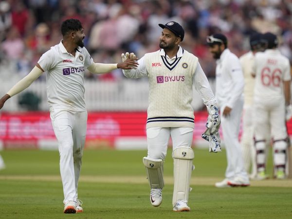 Bharat Banaam England Test Score