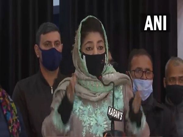 Mehbooba Mufti attacked on BJP, said - they want to break this country, we have a chance to get rid of them