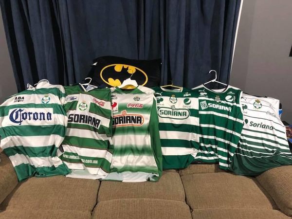 Football club jerseys of Santos Laguna Mexico