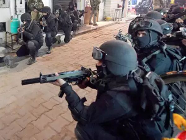 Mock drill in Khan Market and other big markets of Delhi, fake terrorist attacks