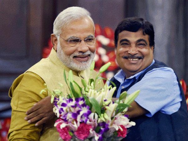 PM Modi and Gadkari