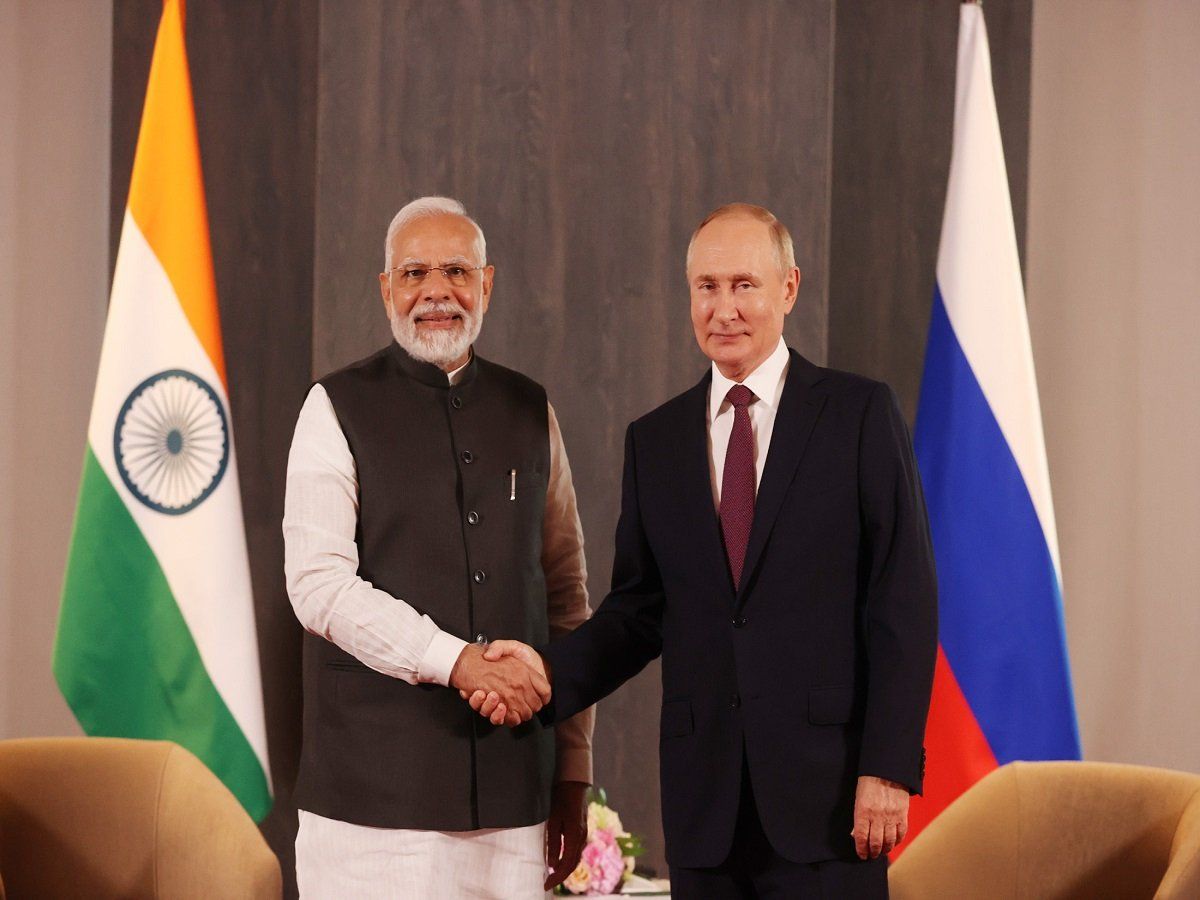 US Media on Modi: अमेरिकी मीडिया ने की पीएम मोदी की खूब तारीफ, पुतिन के साथ मुलाकात को दी व्यापक कवरेज