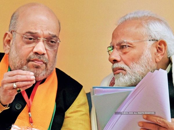PM  Narednra Modi and Amit Shah meet over lockdown plan amid rising Covid-19 cases