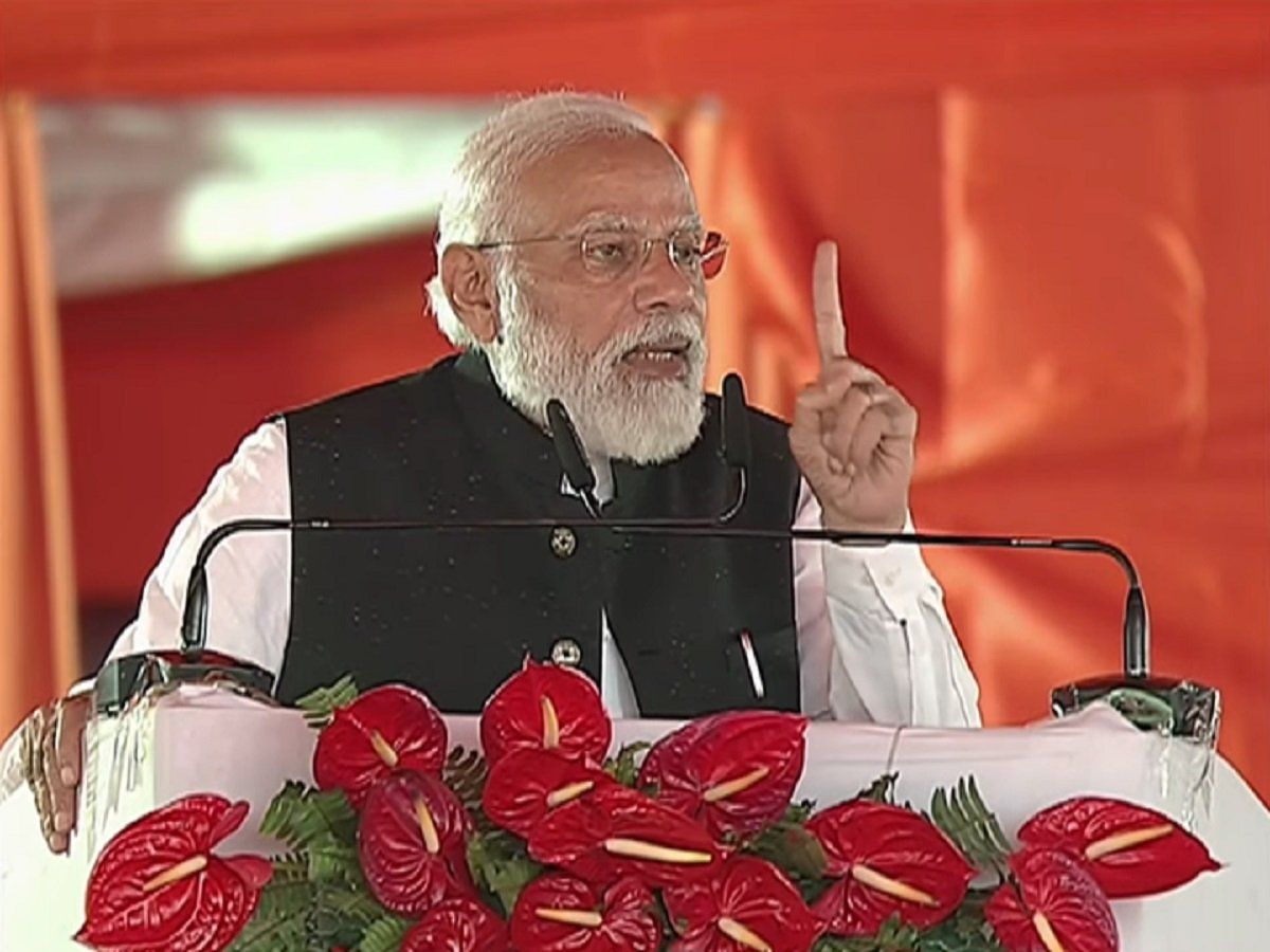 पानी की कमी से बुंदेलखंड में बेटी ब्याहने से कतराते थे लोग, पुरानी सरकारों ने क्षेत्र को उजाड़ने में नहीं छोड़ी कोई कसर: मोदी