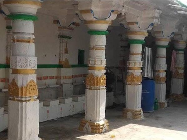 Masjid controversy in Ujjain too, Mahamandaleshwar said - Hanuman Chalisa will be recited here