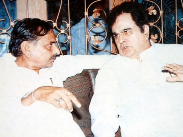 Mulayam Singh Yadav and Dilip Kumar