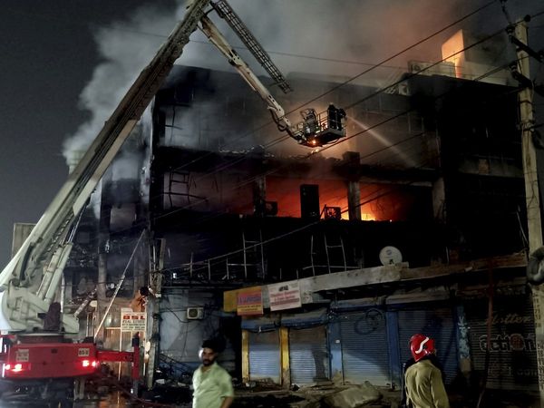 Delhi Mundka Fire