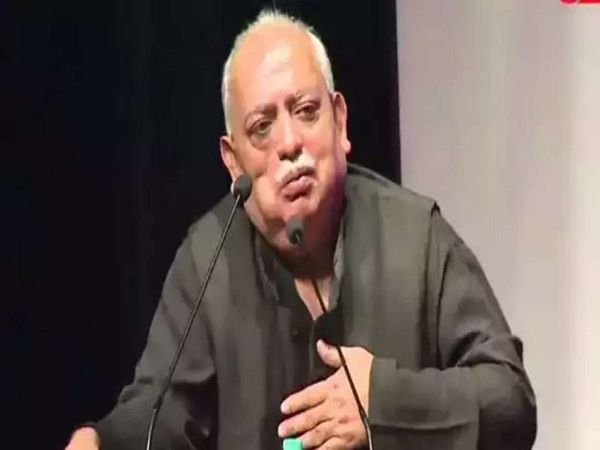 Munawwar Rana again gives controversial statement says If yogi becomes CM once I will leave state