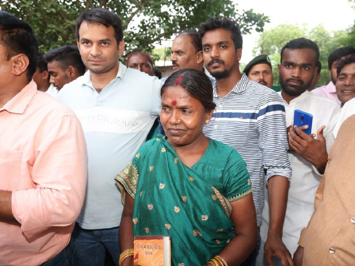 Bihar: इस दलित महिला को RJD ने बनाया विधान परिषद चुनाव में उम्मीदवार, धोती हैं दूसरों के कपड़े