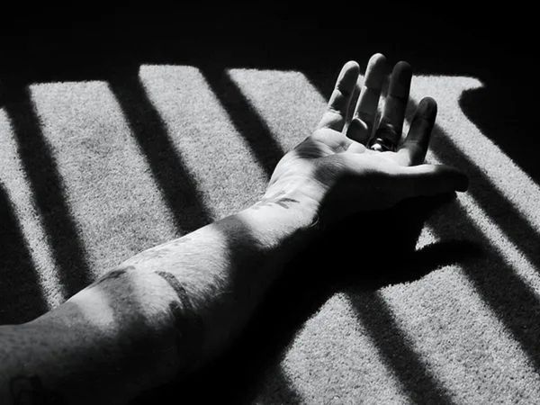  With the help of boyfriend a girl strangle father to death for objecting to their relationship in Ayodhya 